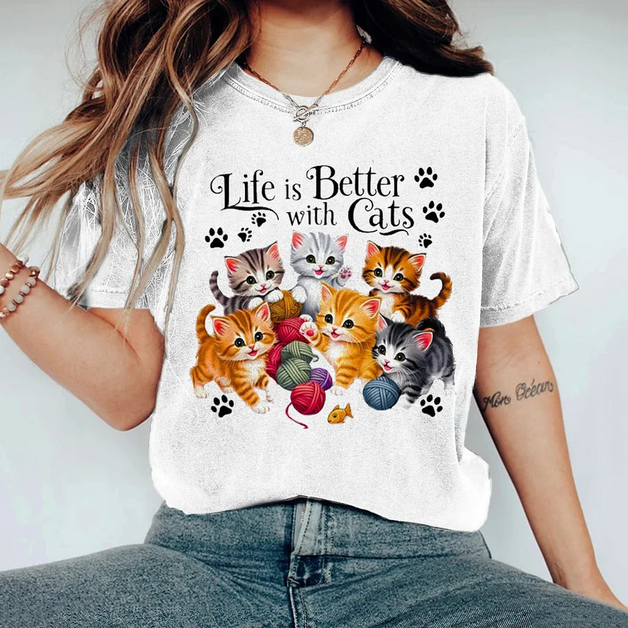 Cardydony Playing With A Ball Of Yarn Kitten Short-sleeved T-shirt