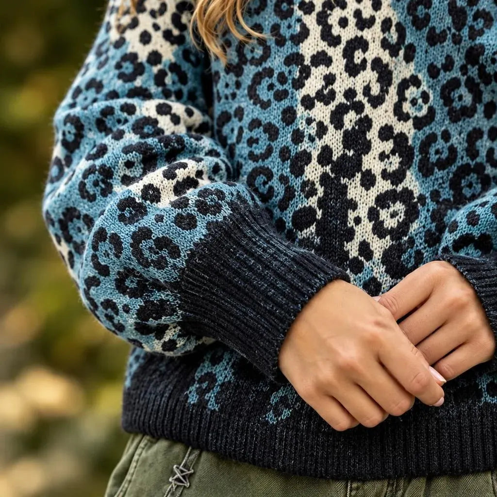Cardydony Women's Trendy Blue Leopard Print Relaxed Fit Ribbed Crewneck Long Sleeve Knit Sweater