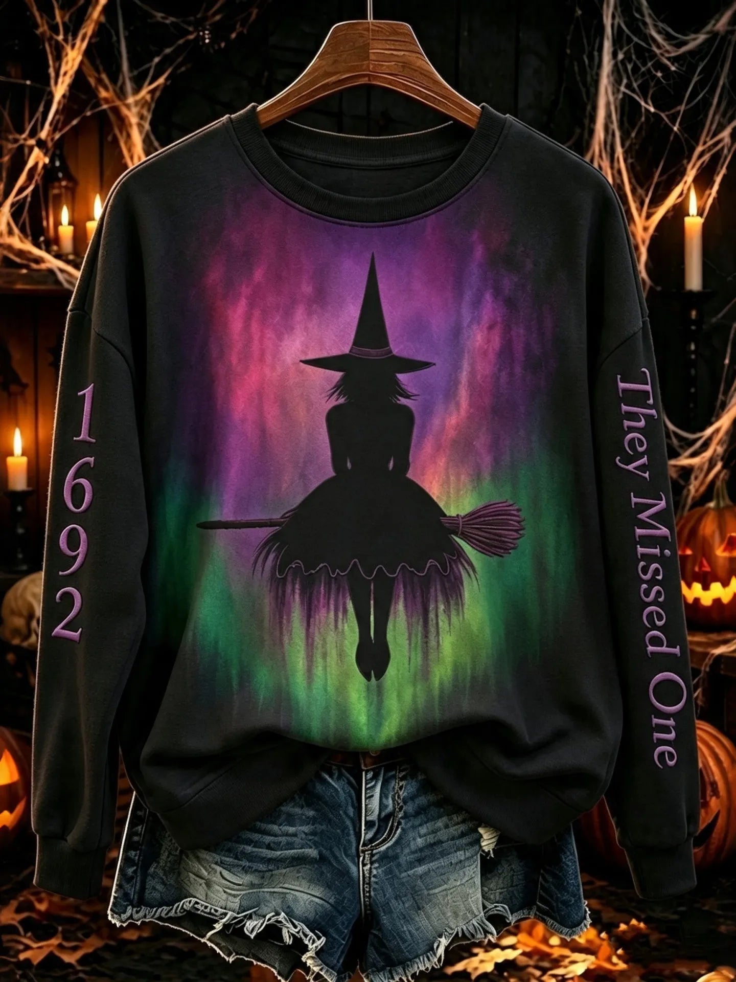 Cardydony 1692 They Missed One Halloween Women's Crew Neck Sweatshirt