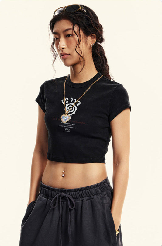 Cardydony Women's Graphic Cotton Cropped Tee