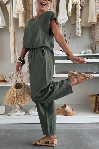 Cardydony Women's  Linen Blend Solid Color V-neck Short-sleeved Top and Elastic Waist Pocket Bloomers Pants Set