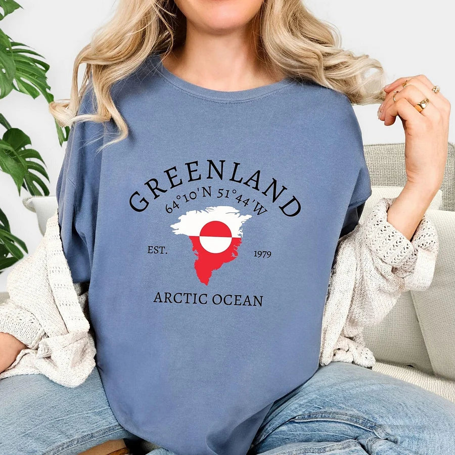 Cardydony Women's Stand With Greenland T-shirt