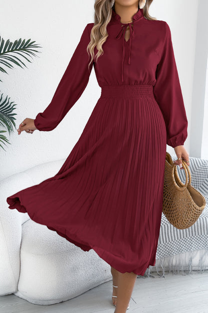Cardydony Women's Solid Color Long-sleeved Fitted Waist Pleated Elegant Midi Dress