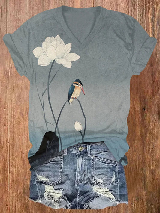 Cardydony Vintage Bird And Lotus Art Pattern V-neck T-shirt