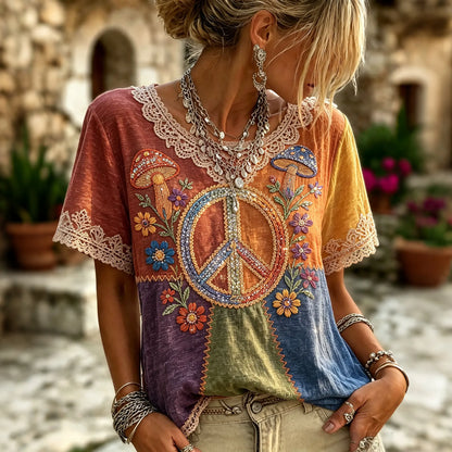 Cardydony Women's Retro Hippie Pattern Art Print Crew Neck T-shirt