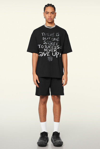 Cardydony Women's Never Give Up Graphic Tee – Oversized Streetwear for Women