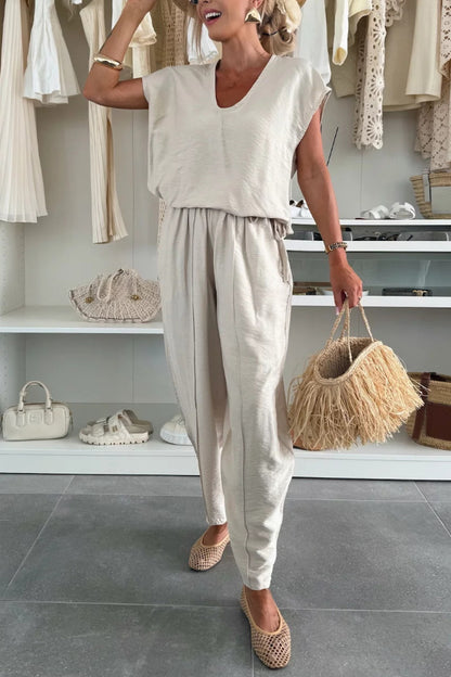 Cardydony Women's  Linen Blend Solid Color V-neck Short-sleeved Top and Elastic Waist Pocket Bloomers Pants Set