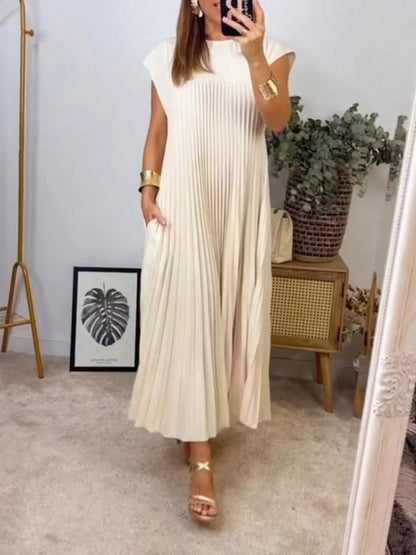 Cardydony Women's Elegant And Stylish Round-neck Pleated Maxi Dress