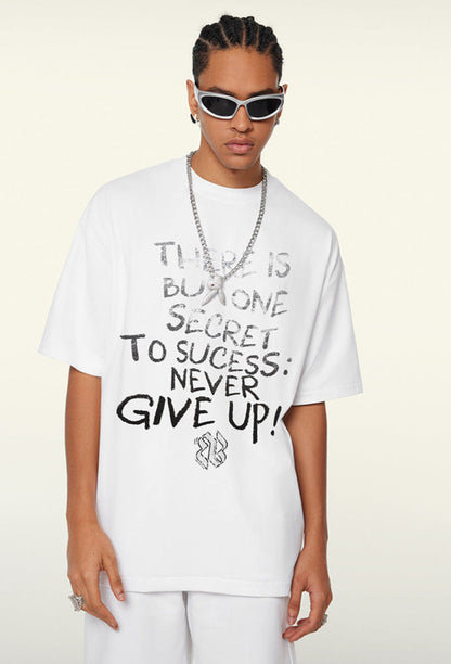 Cardydony Women's Never Give Up Graphic Tee – Oversized Streetwear for Women