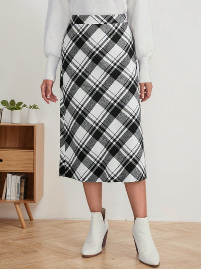 Cardydony Women's Black White Plaid High Waisted A-Line Skirt – Fall Midi Skirt