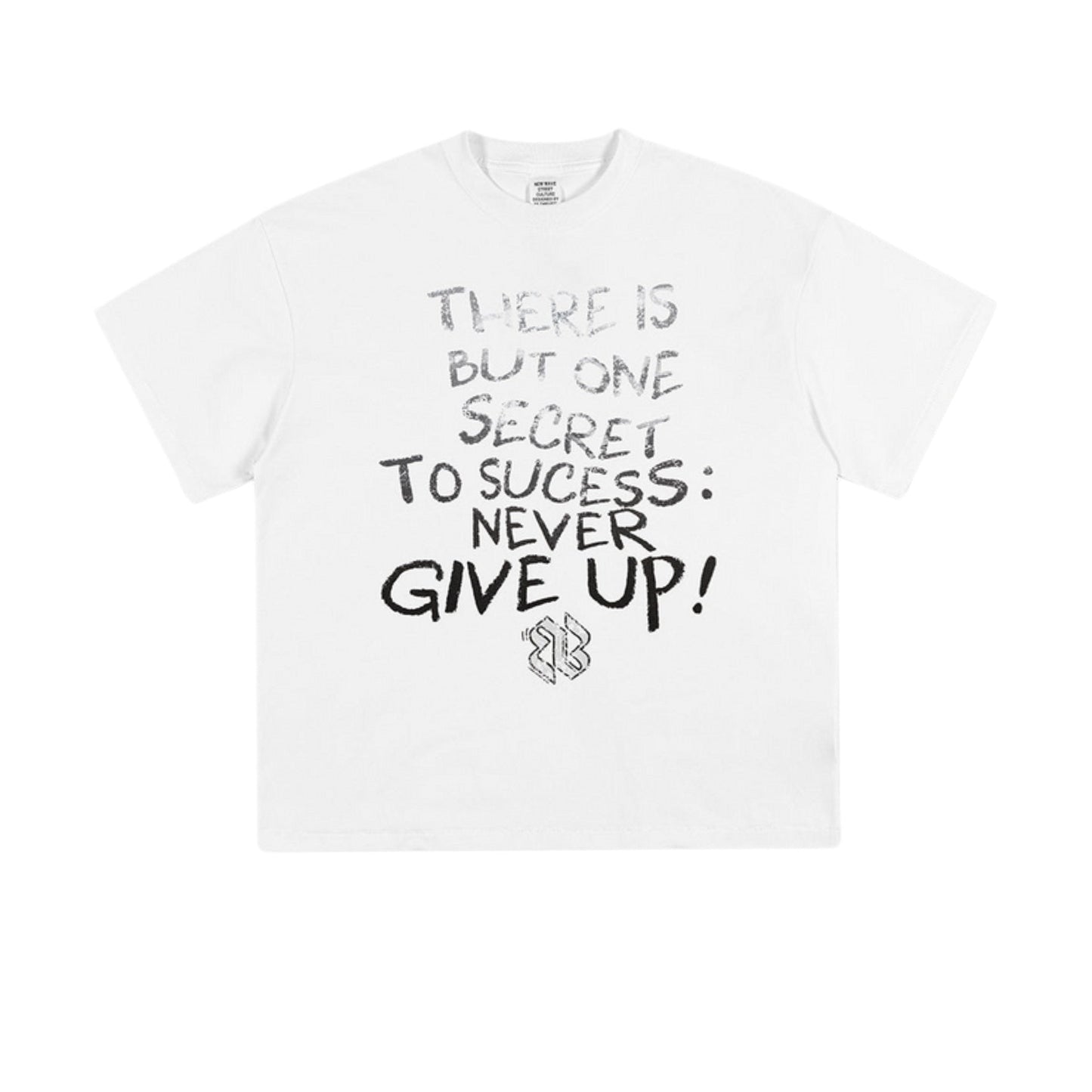 Cardydony Women's Never Give Up Graphic Tee – Oversized Streetwear for Women